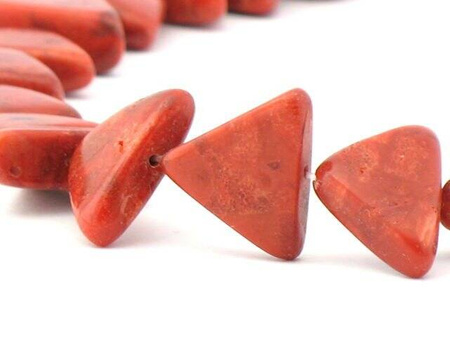 Koral Rekonstruowany Czerwony Trójką 24X15mm, 17x15mm,16x17mm