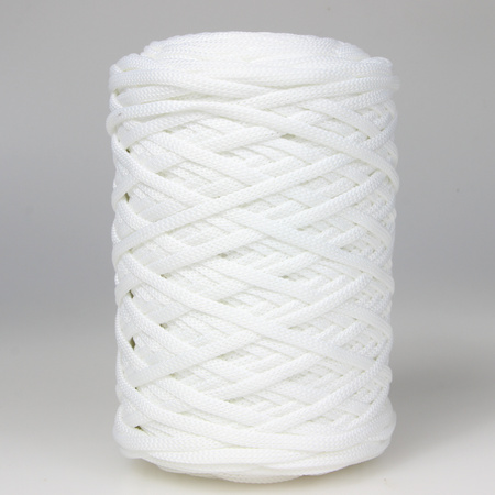 Sznurek poliestrowy płaski 5 mm bez rdzenia – do torebek i makramy, Biały | Chalk | Mia Mote™ ByBag