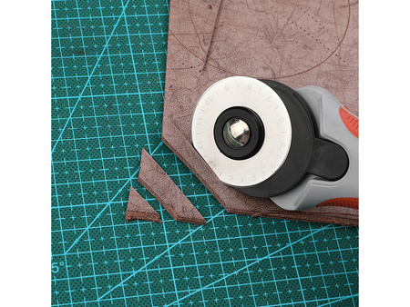 Mata do cięcia samogojąca format A5 modelarska podkładka z miarką techniczną 15x22cm 1szt