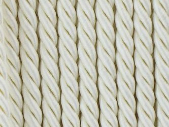 Sznur sznurek ozdobny dekoracyjny skręcany wiskozowy ecru 5mm