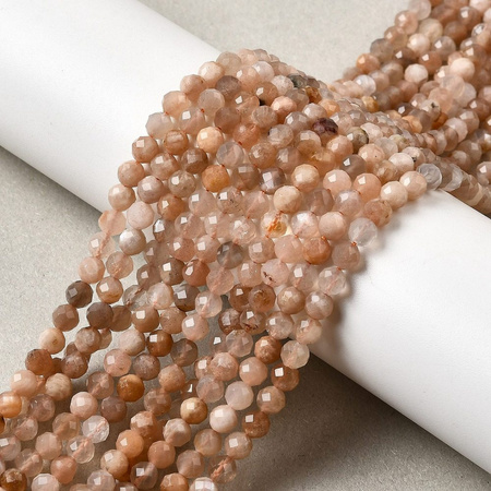 Kamień księżycowy moonstone - kamień intuicji, kobiecości i harmonii - kula fasetowana 4 mm