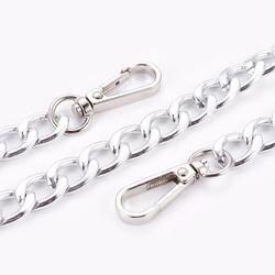 Łańcuszek metalowy z karabińczykami pasek rączka do torebki torby srebrny 11mm 52cm